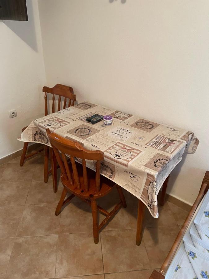 Apartmani Ivana Tivat Kültér fotó