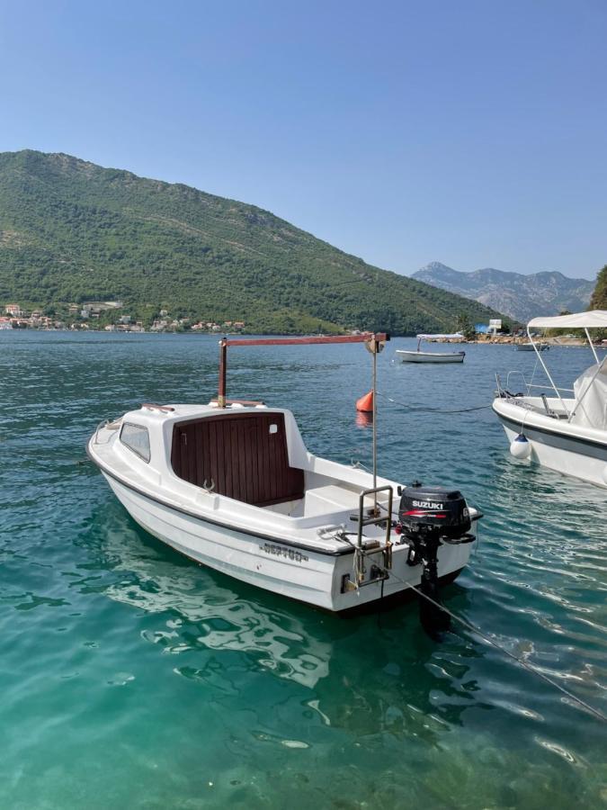 Apartmani Ivana Tivat Kültér fotó
