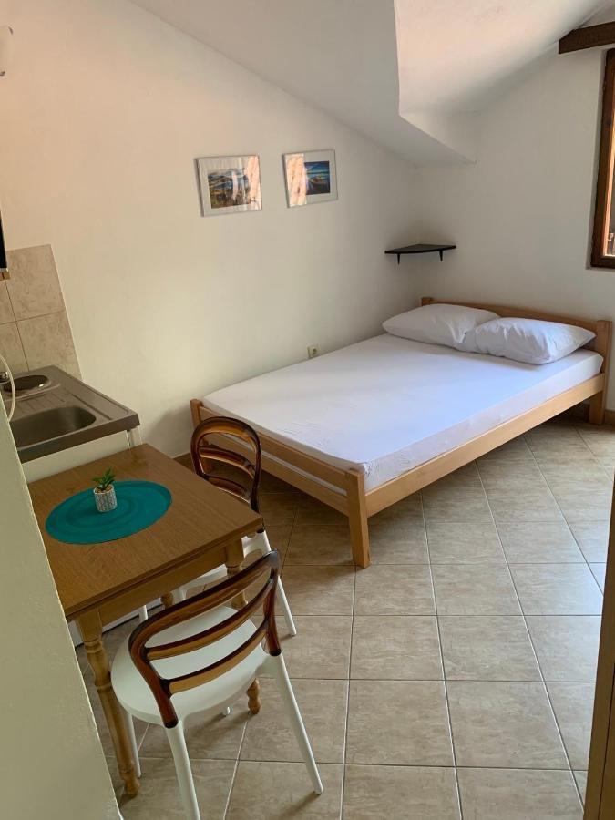 Apartmani Ivana Tivat Kültér fotó