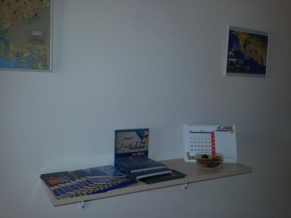 Apartmani Ivana Tivat Kültér fotó