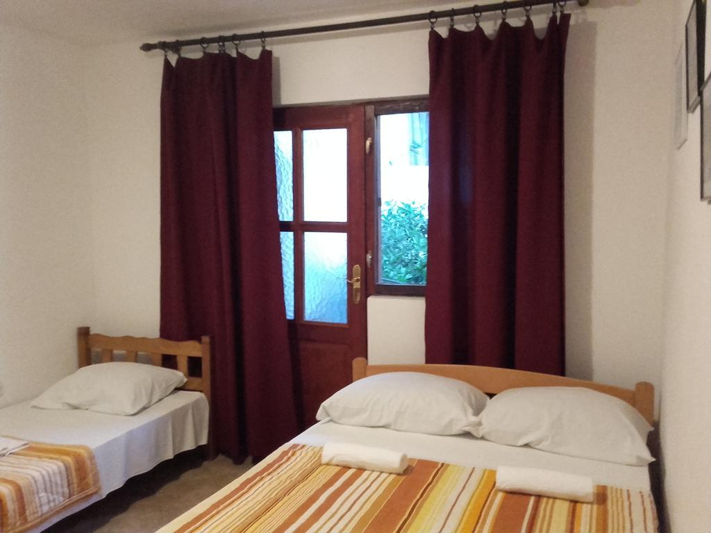 Apartmani Ivana Tivat Kültér fotó